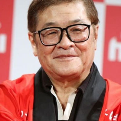 KjN